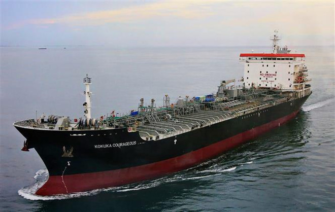 Tàu chở dầu Kokuka Courageous thuộc hãng vận tải biển Kokuka Sangyo của Nhật Bản. (Nguồn: AFP/TTXVN) Iran, Anh tranh cãi về cáo buộc tấn công tàu chở dầu trên vịnh Oman ảnh 1