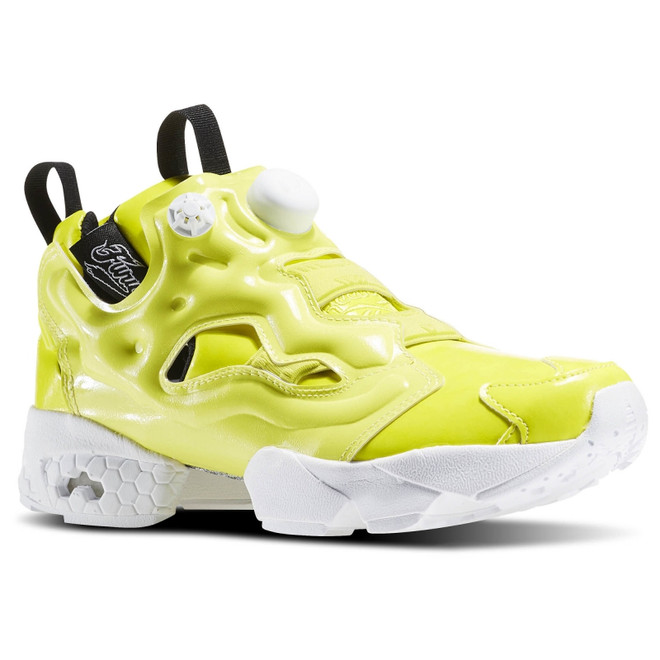 Phải đi giày sneakers không dây buộc mới là sành điệu? ảnh 2