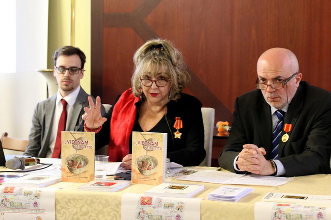 Lễ kỷ niệm 45 năm thiết lập quan hệ ngoại giao Việt Nam-Italy tại Rome ảnh 3