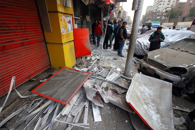 Nổ bom gần trụ sở Quốc hội Ai Cập khiến 5 người bị thương ảnh 1