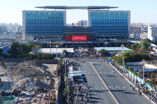 Trung Quốc xử tử các đối tượng tấn công bằng dao ở Côn Minh ảnh 1