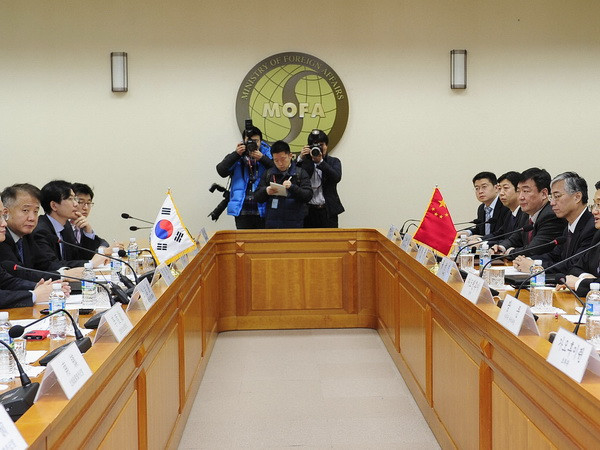 Hàn Quốc-Trung Quốc đàm phán về chương trình hạt nhân Triều Tiên ảnh 1