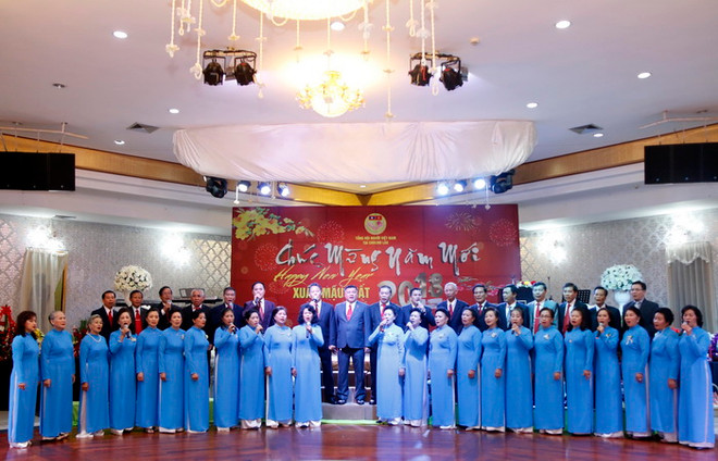 Cộng đồng người Việt tại Lào đón Xuân Mậu Tuất ấm tình quê hương ảnh 2