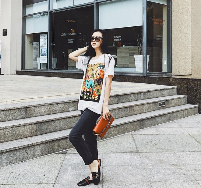 Dàn mỹ nhân Việt “nhuộm đỏ” trên sàn diễn đường phố ảnh 18