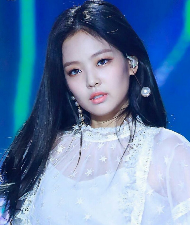 Bốn kiểu tóc được dự đoán sẽ làm mưa làm gió trong năm 2018 ảnh 12