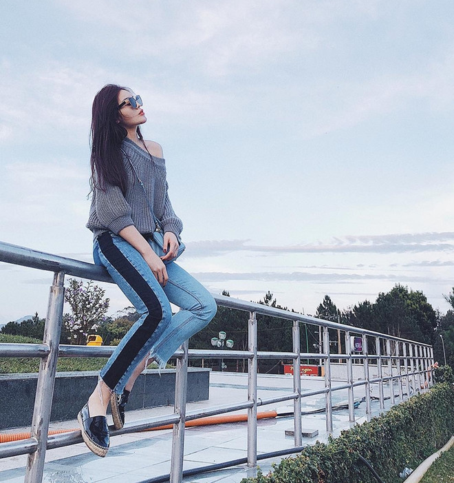 Dàn mỹ nhân Việt “nhuộm đỏ” trên sàn diễn đường phố ảnh 15