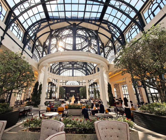 Kiến trúc sang trọng độc đáo của dinh thự ánh sáng Garden Palace ảnh 2