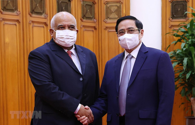 Đại sứ Cuba đánh giá cao chính sách linh hoạt của Việt Nam ảnh 1