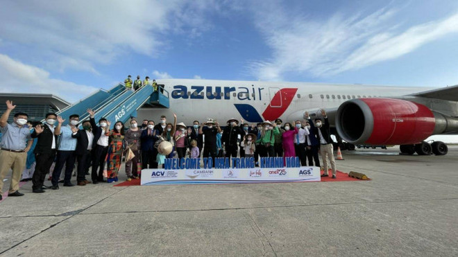 Tỉnh Khánh Hòa đón hàng trăm du khách Nga có hộ chiếu vaccine ảnh 1