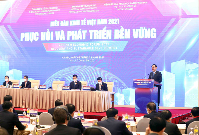 Chủ tịch Quốc hội khai mạc Diễn đàn Kinh tế Việt Nam 2021 ảnh 1