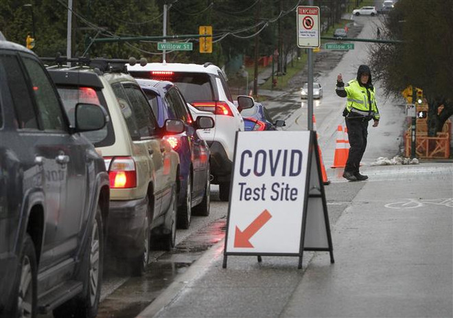 Canada ghi nhận ngày có ca nhiễm mới COVID-19 cao kỷ lục ảnh 1