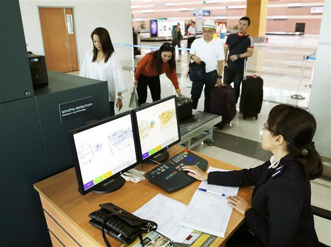 Văn bản hướng dẫn Luật Xuất nhập cảnh đối với người Việt ở nước ngoài ảnh 1