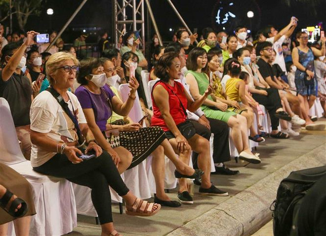 Kinh tế ban đêm: Tạo đòn bẩy cho ngành du lịch phát triển ảnh 1