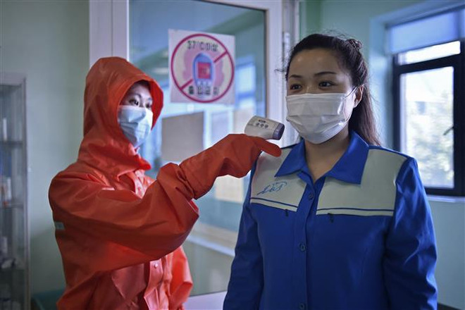 Triều Tiên chính thức thông báo tiêm vaccine ngừa COVID-19 ảnh 1