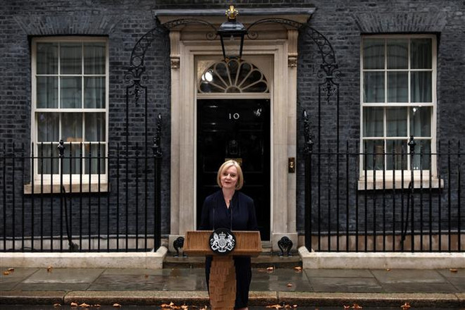 Tân Thủ tướng Anh Liz Truss điện đàm với lãnh đạo Ukraine, Mỹ ảnh 1