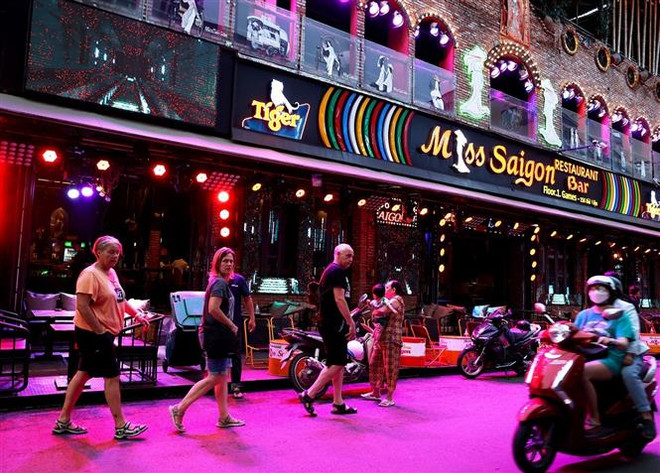 Kinh tế ban đêm: 'Thắp sáng' bằng chính sách khác biệt ảnh 2