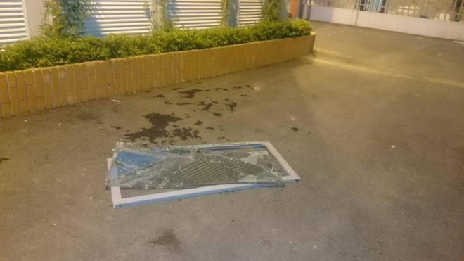 Hà Nội: Chung cư vận hành 8 tháng, hai lần "rụng" cánh cửa sổ ảnh 1