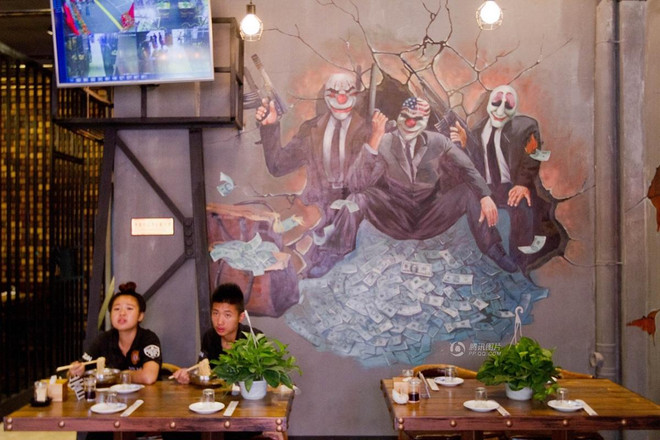 [Photo] Thử cảm giác "ăn cơm tù" tại một nhà hàng độc đáo ảnh 4