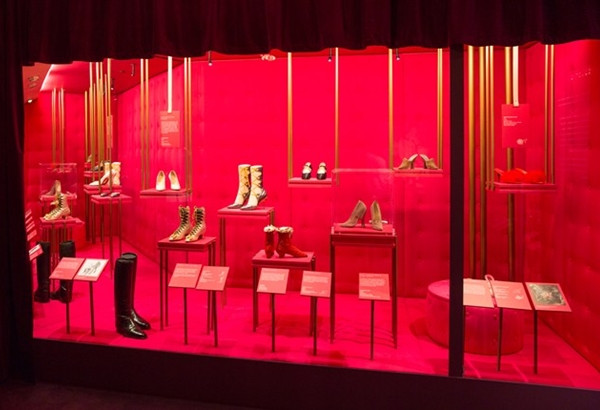 "Khoái cảm và niềm đau" trong những đôi giày độc nhất vô nhị ảnh 14