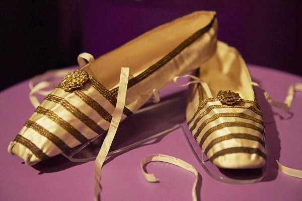 "Khoái cảm và niềm đau" trong những đôi giày độc nhất vô nhị ảnh 8