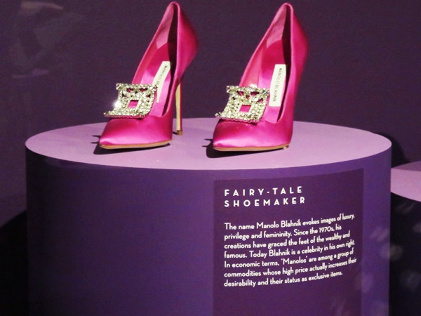 "Khoái cảm và niềm đau" trong những đôi giày độc nhất vô nhị ảnh 1