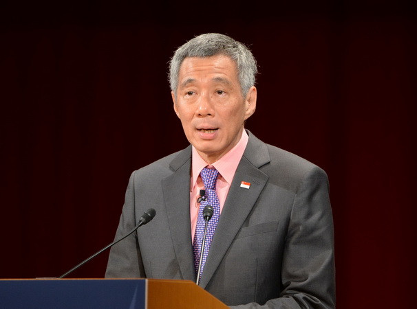 Ông Lý Hiển Long "trần tình" về chính sách hạn chế lao động nước ngoài ảnh 1