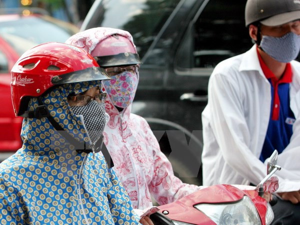 Nắng nóng gay gắt bất thường giữa tiết lập Thu ở Lào Cai ảnh 1