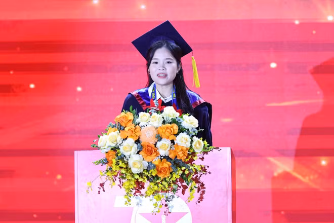 ttxvn_vu_thu_hang.jpg