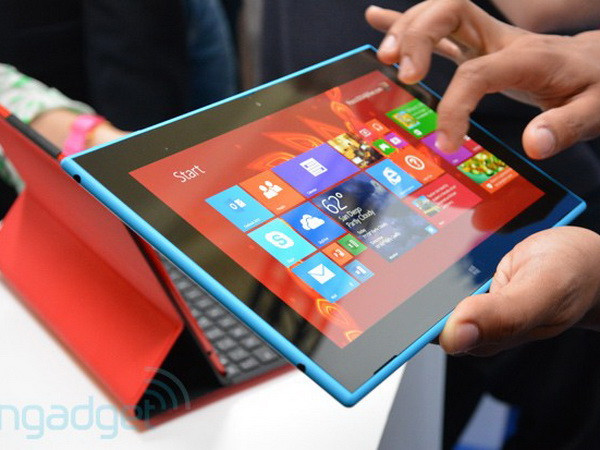 Máy tính bảng Nokia Lumia 2520 cập bến Mỹ từ 22/11 ảnh 1