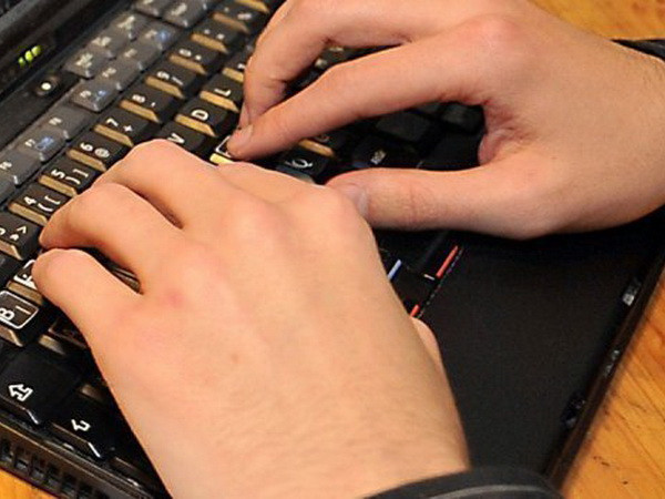 Singapore bắt nghi can tấn công trang web chính phủ ảnh 1