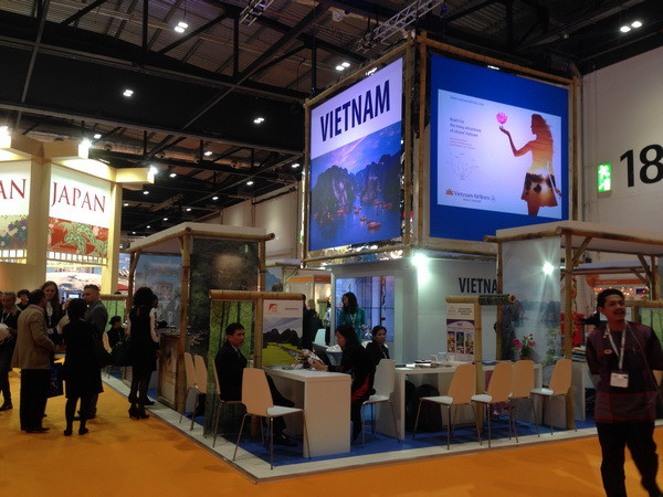 Gian hàng Việt Nam gây ấn tượng tại hội chợ du lịch thế giới ảnh 1