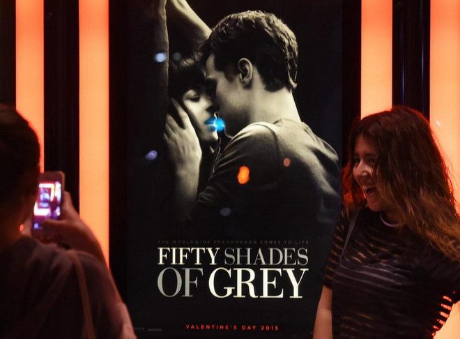 "50 sắc thái" tiếp tục tạo sóng tại các phòng vé Bắc Mỹ ảnh 1