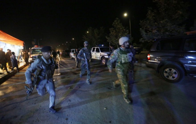 Afghanistan: Đại học ở Kabul rung chuyển vì nhiều tiếng nổ ảnh 1