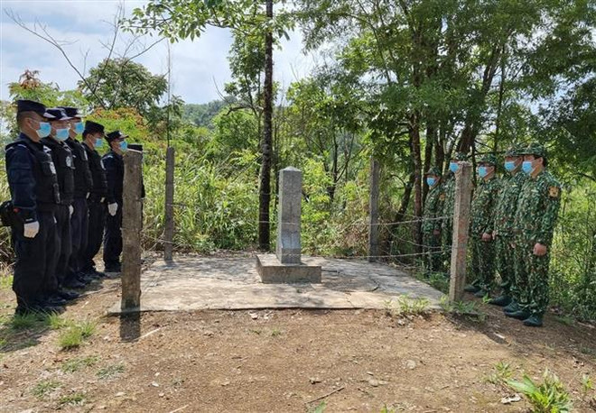 Gặp mặt trên biên giới và tuần tra song phương Việt Nam-Trung Quốc ảnh 2