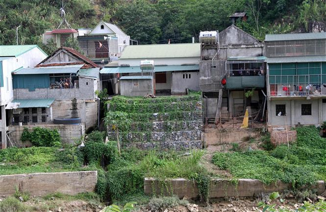 Nghệ An: Hàng trăm hộ dân bên bờ Nậm Mộ thấp thỏm khi mùa lũ về ảnh 2