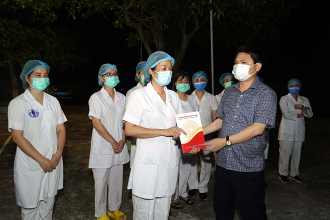 [Photo] Hà Nam: Cách ly xã hội xã Công Lý từ 0 giờ ngày 16/5 ảnh 4