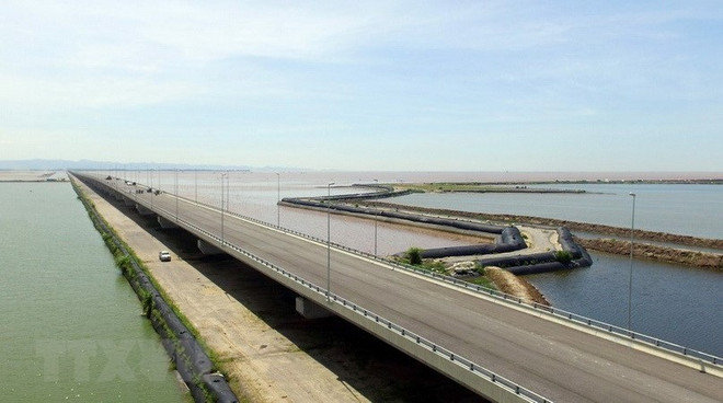 Hạ tầng giao thông - đòn bẩy thay đổi diện mạo thành phố Cảng ảnh 1