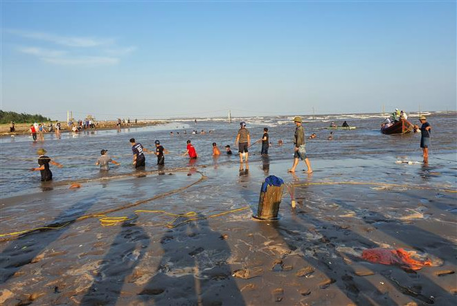 Cảnh báo tai nạn đuối nước ở trẻ em gia tăng trong dịp Hè ảnh 1