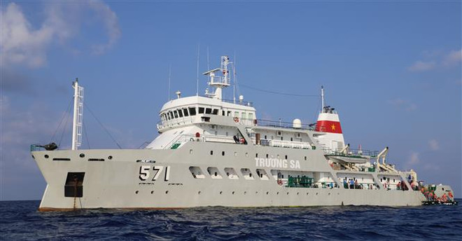 Lữ đoàn 955 kiên cường bám biển, giữ vững chủ quyền tổ quốc ảnh 1