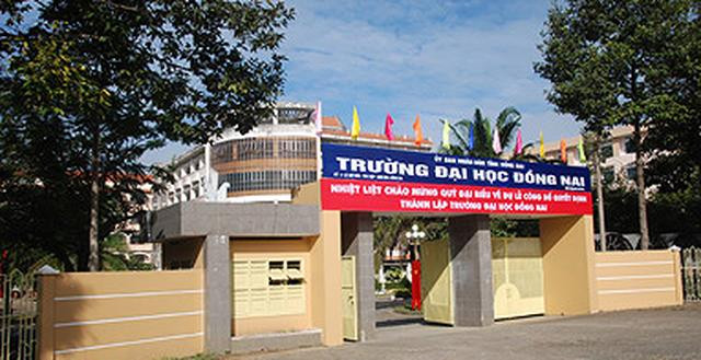 Tháng 4/2021, Ban Thường vụ Tỉnh ủy Đồng Nai đã công bố quyết định về việc thi hành kỷ luật bằng hình thức cách hết các chức vụ trong Đảng đối với ông Trần Minh Hùng, Phó Bí thư Đảng ủy (nhiệm kỳ 2015-2020), Hiệu trưởng Trường Đại học Đồng Nai. Thanh tra về thu, chi tài chính tại Trường Đại học Đồng Nai ảnh 1