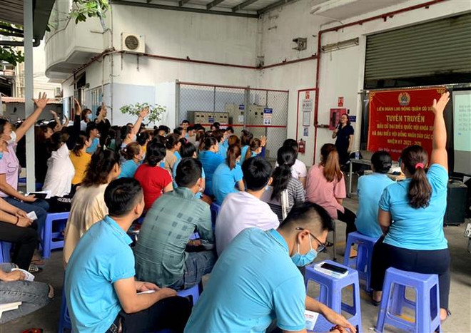 Công nhân Thành phố Hồ Chí Minh hướng về ngày hội lớn của đất nước ảnh 1