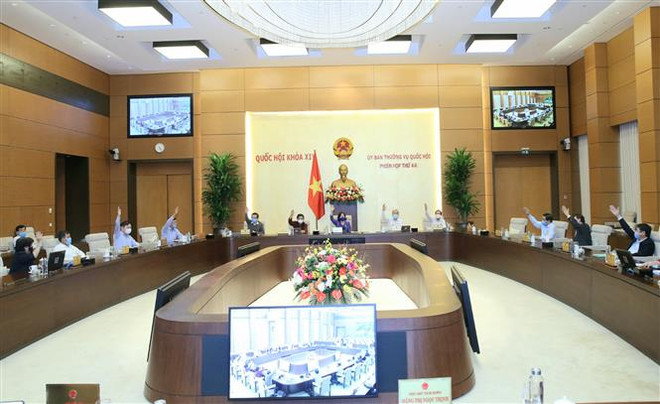 Một phiên họp Ủy ban Thường vụ Quốc hội. (Ảnh: Doãn Tấn/TTXVN) Ủy ban Thường vụ Quốc hội phê chuẩn kiện toàn Ban thư ký Quốc hội ảnh 1