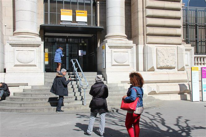 Số ca tử vong vì COVID-19 trên toàn cầu đã vượt con số 75.000 người ảnh 2