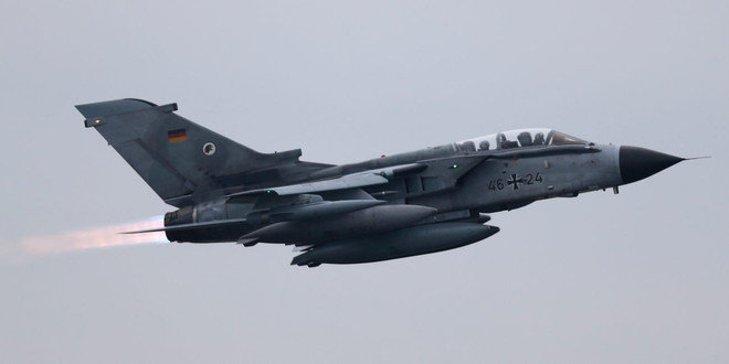Một máy bay chiến đấu của Đức. (Nguồn: Reuters) Đức mua hàng loạt máy bay chiến đấu Eurofighters và F-18 ảnh 1