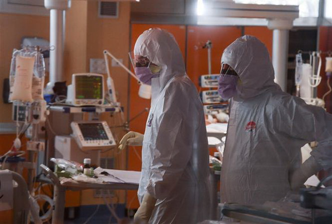 Dịch COVID-19 đến 21h ngày 9/4: Số người tử vong gần chạm mốc 90.000 ảnh 2