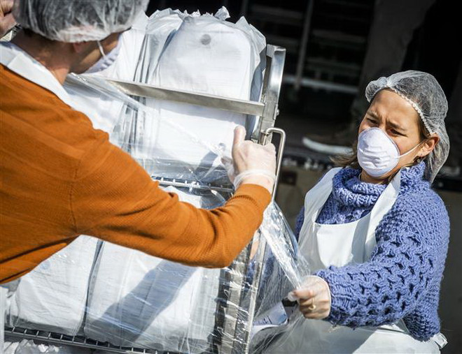 Hà Lan gia hạn các lệnh cấm đến ngày 28/4 để chống COVID-19 ảnh 1