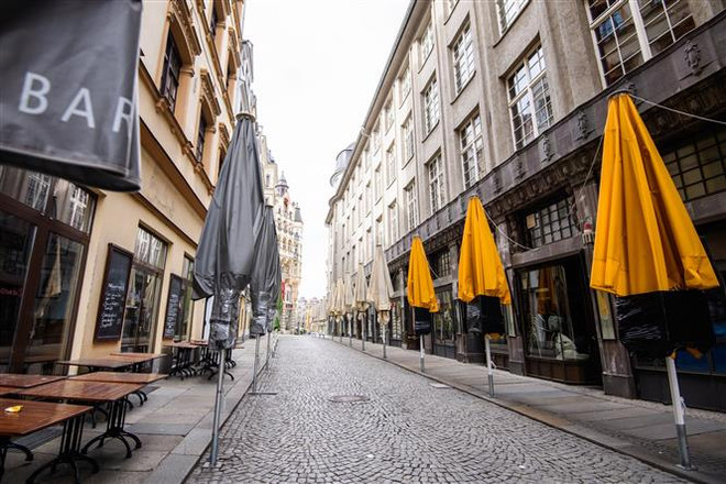 Tất cả những người nhập cảnh vào Đức sẽ cách ly trong 14 ngày ảnh 1