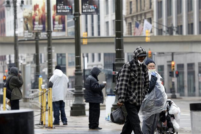 Báo động tỷ lệ tử vong vì COVID-19 trong cộng đồng người da màu ở Mỹ ảnh 1