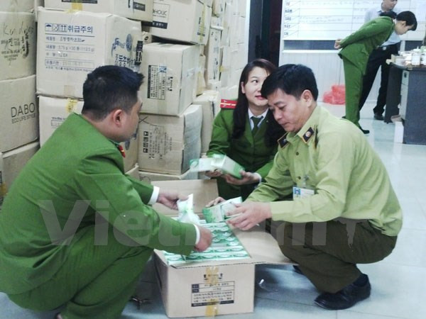 Phát hiện cả nghìn sản phẩm thực phẩm chức năng giả tại TP Hồ Chí Minh ảnh 1