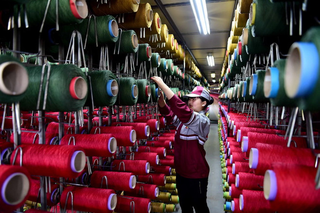 Trung Quốc: Tăng trưởng GDP giảm xuống mức thấp nhất trong 25 năm ảnh 1